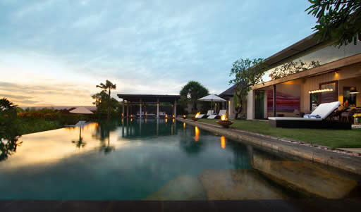 Sunset Infinity Pool