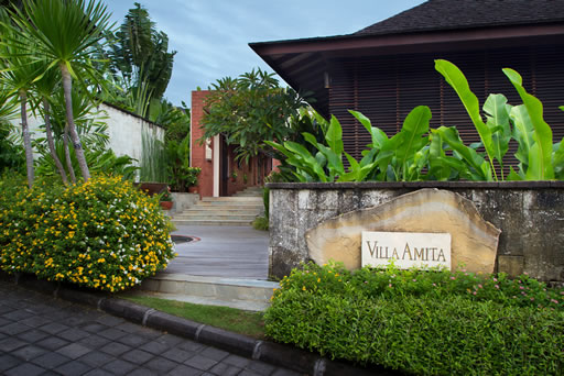 Villa entrance