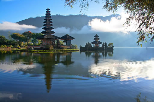 Ulan Danu Beraten Temple